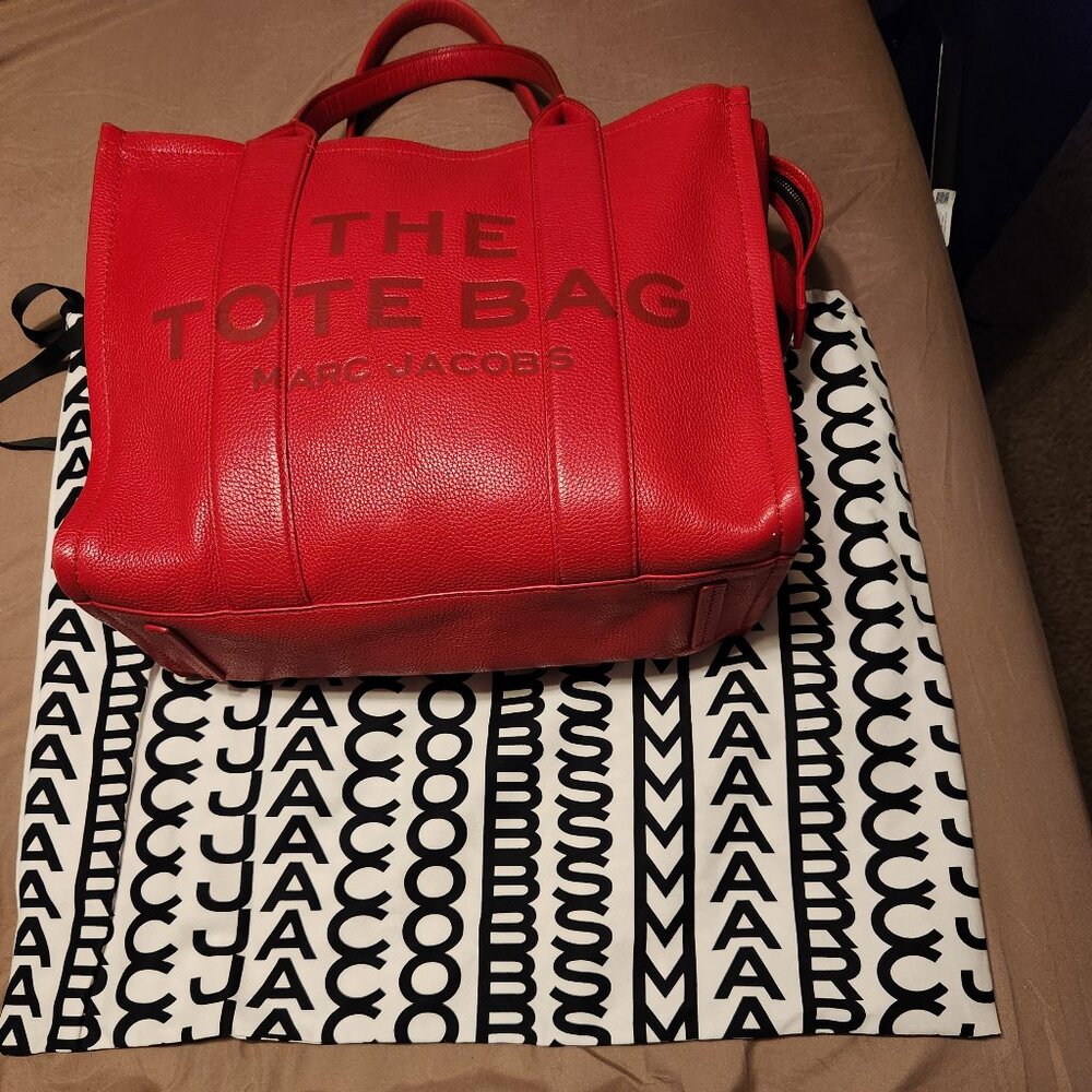 Authentic Jumbo Huge Red Marc Jacob The Tote Bag